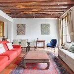 Duplex Atypique 3 Chambres Au Coeur Du Marais